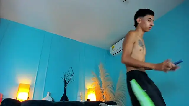 Lucian Davi online show from 17, 10, 2025