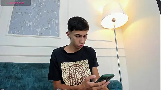 Lucian Davi online show from 2, 10, 2025