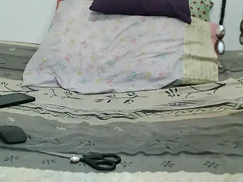 Cessylolla online show from 29, 10, 2025