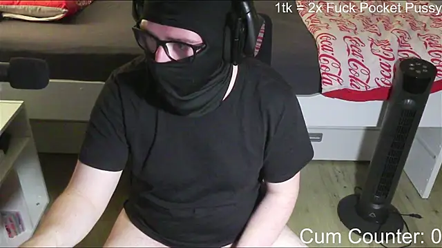 Snapshot of HornyTeenBoy64 chatting on 14, 6, 2026 HornyTeenBoy64 online show from 14, 6, 2026