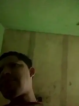 Snapshot of Alonsomadeira chatting on 23, 12, 2025 Alonsomadeira online show from 23, 12, 2025