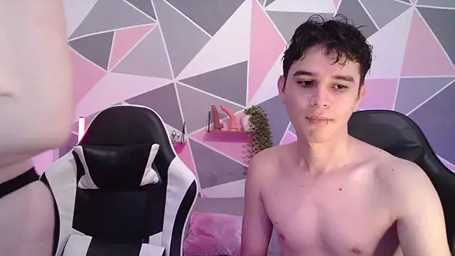 AndrewAnndCherry online show from 30, 6, 2026