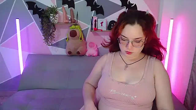 AndrewAnndCherry online show from 8, 10, 2025