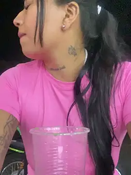 luisa16xxx online show from 25, 1, 2025