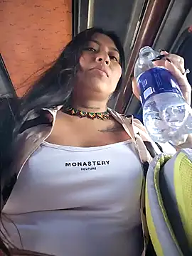 luisa16xxx online show from 6, 4, 2026