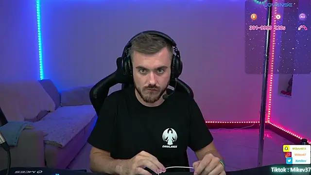 Mikev online show from 6, 3, 2025