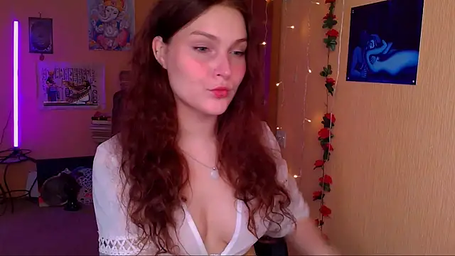 Snapshot of Jenna_Sativa chatting on 7, 8, 2026 Jenna Sativa online show from 7, 8, 2026