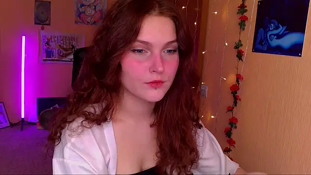 Snapshot of Jenna_Sativa chatting on 9, 8, 2026 Jenna Sativa online show from 9, 8, 2026