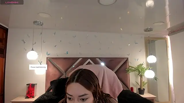 Snapshot of _Antonnela_ chatting on 20, 10, 2025 Antonnela online show from 20, 10, 2025