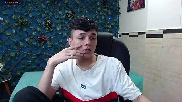 Waturox online show from 19, 3, 2025