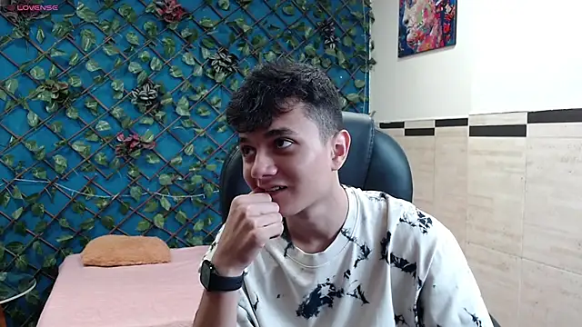 Waturox online show from 8, 11, 2025