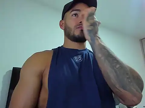 Alexander Martines online show from 7, 5, 2026