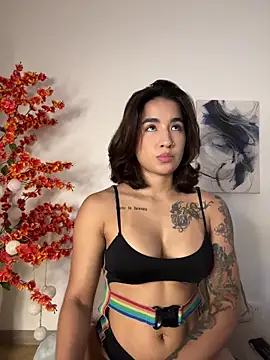 VictoriaHiill online show from 30, 5, 2026