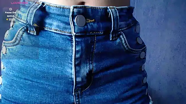 salomee star  online show from 11, 3, 2025