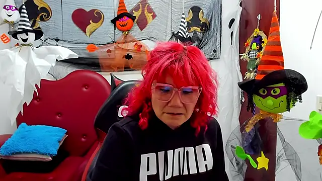 Snapshot of Salomeediaz_ chatting on 11, 10, 2025 Salomeediaz online show from 11, 10, 2025