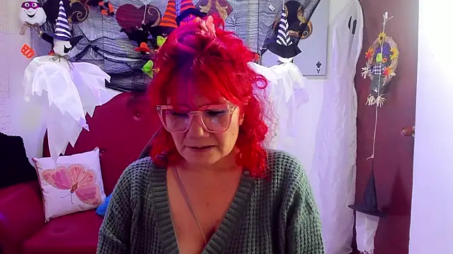 Snapshot of Salomeediaz_ chatting on 23, 10, 2025 Salomeediaz online show from 23, 10, 2025