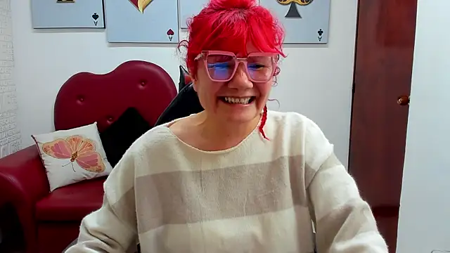 Snapshot of Salomeediaz_ chatting on 5, 10, 2025 Salomeediaz online show from 5, 10, 2025