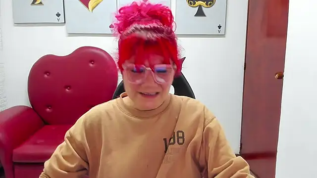 Salomeediaz  online show from 5, 12, 2025