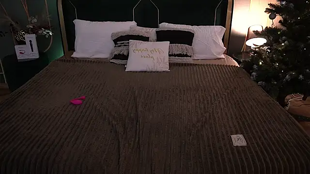 PamelaXX  online show from 14, 12, 2025