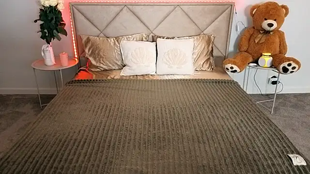 PamelaXX  online show from 11, 3, 2026