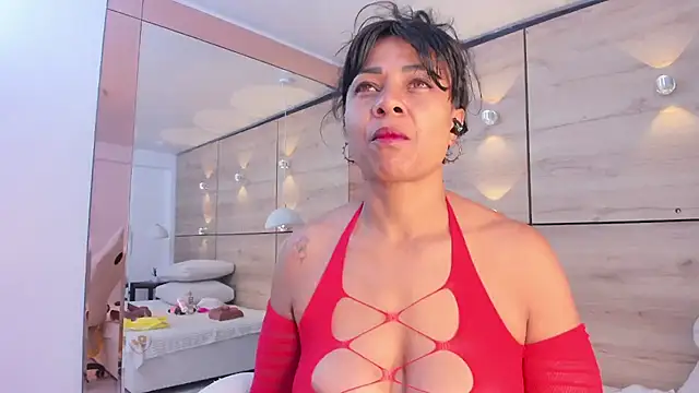 martina touss online show from 1, 11, 2025