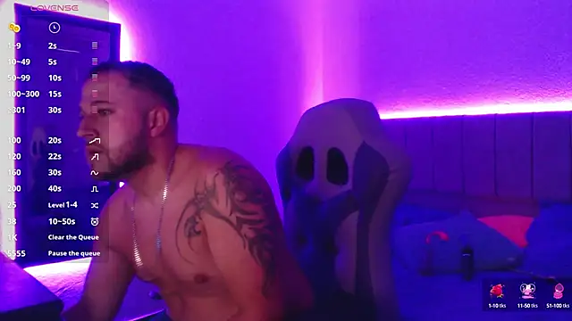 ryanandpamela  online show from 19, 2, 2025