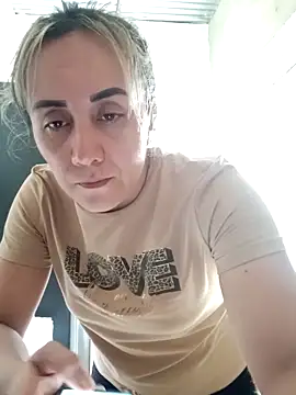 Isabel23zr online show from 25, 4, 2026