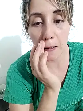 Isabel23zr online show from 21, 2, 2025