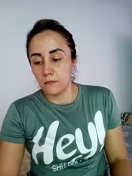 Isabel23zr online show from 15, 11, 2025