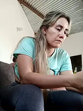 Isabel23zr online show from 22, 9, 2025