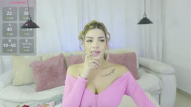 Ameliadickens online show from 14, 4, 2026