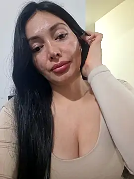 Snapshot of _monicab chatting on 7, 7, 2026 monicab online show from 7, 7, 2026