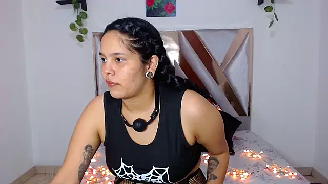 MiaCloud420 online show from 1, 3, 2025