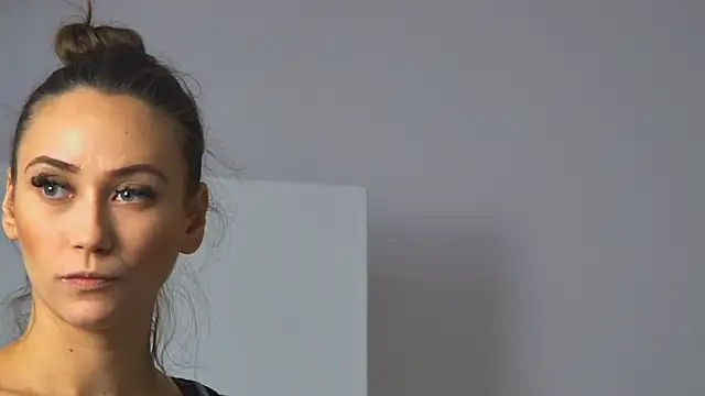 AliceMunro online show from 14, 9, 2025