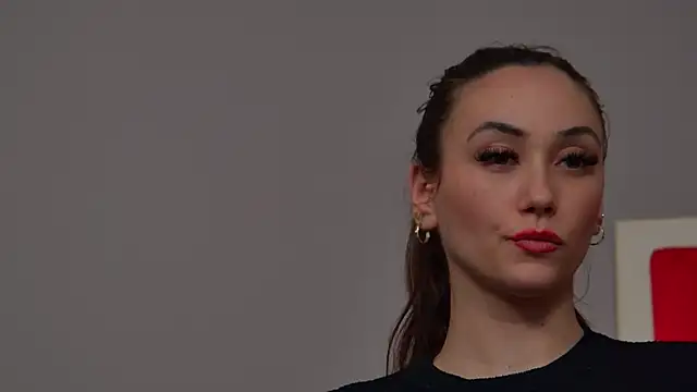 AliceMunro online show from 23, 3, 2025