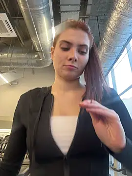 Snapshot of Accole chatting on 13, 2, 2026 Accole online show from 13, 2, 2026