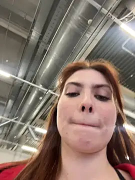 Snapshot of Accole chatting on 5, 2, 2026 Accole online show from 5, 2, 2026