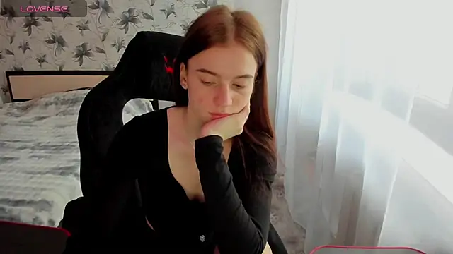 Stacey Brown online show from 2, 2, 2025