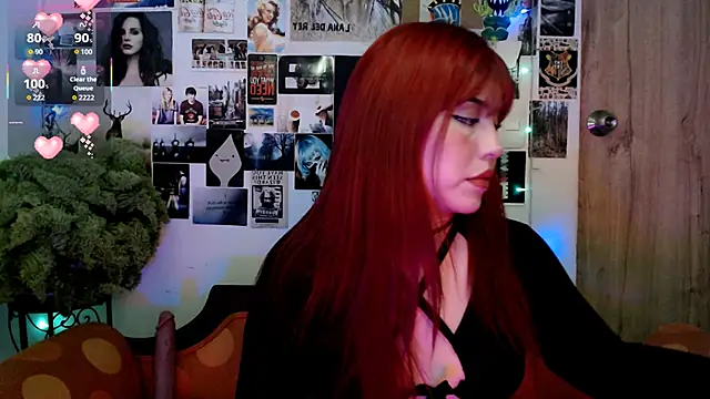 Snapshot of Sunny-hott chatting on 13, 11, 2025 Sunny-hott online show from 13, 11, 2025