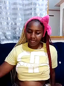 Snapshot of Sexxycheeks- chatting on 2, 1, 2025 Sexxycheeks- online show from 2, 1, 2025