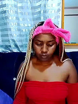 Snapshot of Sexxycheeks- chatting on 4, 1, 2025 Sexxycheeks- online show from 4, 1, 2025