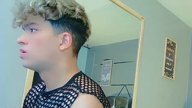 Snapshot of ANDRIUS_24 chatting on 31, 1, 2025 ANDRIUS 24 online show from 31, 1, 2025