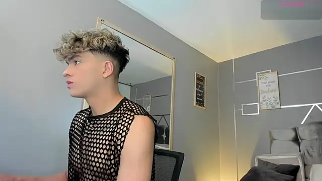 Snapshot of ANDRIUS_24 chatting on 3, 2, 2025 ANDRIUS 24 online show from 3, 2, 2025