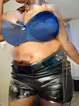 suckmyboobs12  online show from 13, 5, 2026