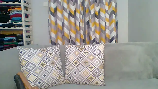 Petite 254 online show from 14, 2, 2026