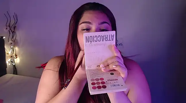 Snapshot of KathyGonzalez chatting on 11, 3, 2025 KathyGonzalez online show from 11, 3, 2025