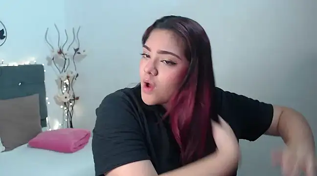 Snapshot of KathyGonzalez chatting on 28, 2, 2025 KathyGonzalez online show from 28, 2, 2025