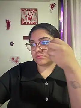 Snapshot of KathyGonzalez chatting on 16, 10, 2025 KathyGonzalez online show from 16, 10, 2025