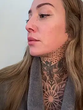 Snapshot of ElenaHaze chatting on 20, 3, 2025 ElenaHaze online show from 20, 3, 2025