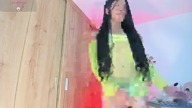 The queen of pleasure online show from 6, 10, 2025